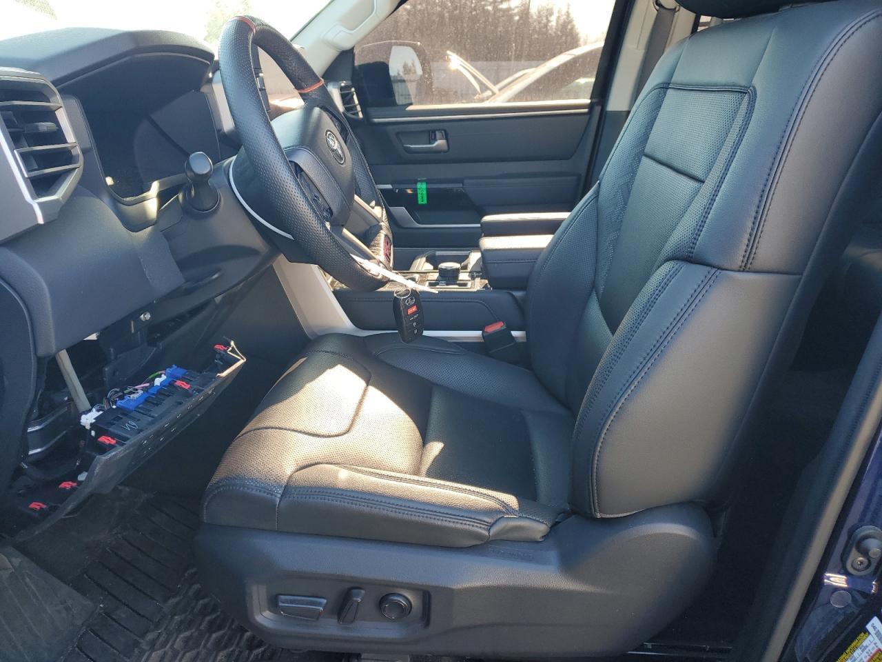 2023 Toyota Tundra Crewmax Limited - Фото 7