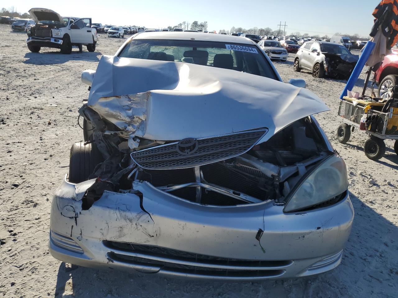 2003 Toyota Camry Le - Image 5