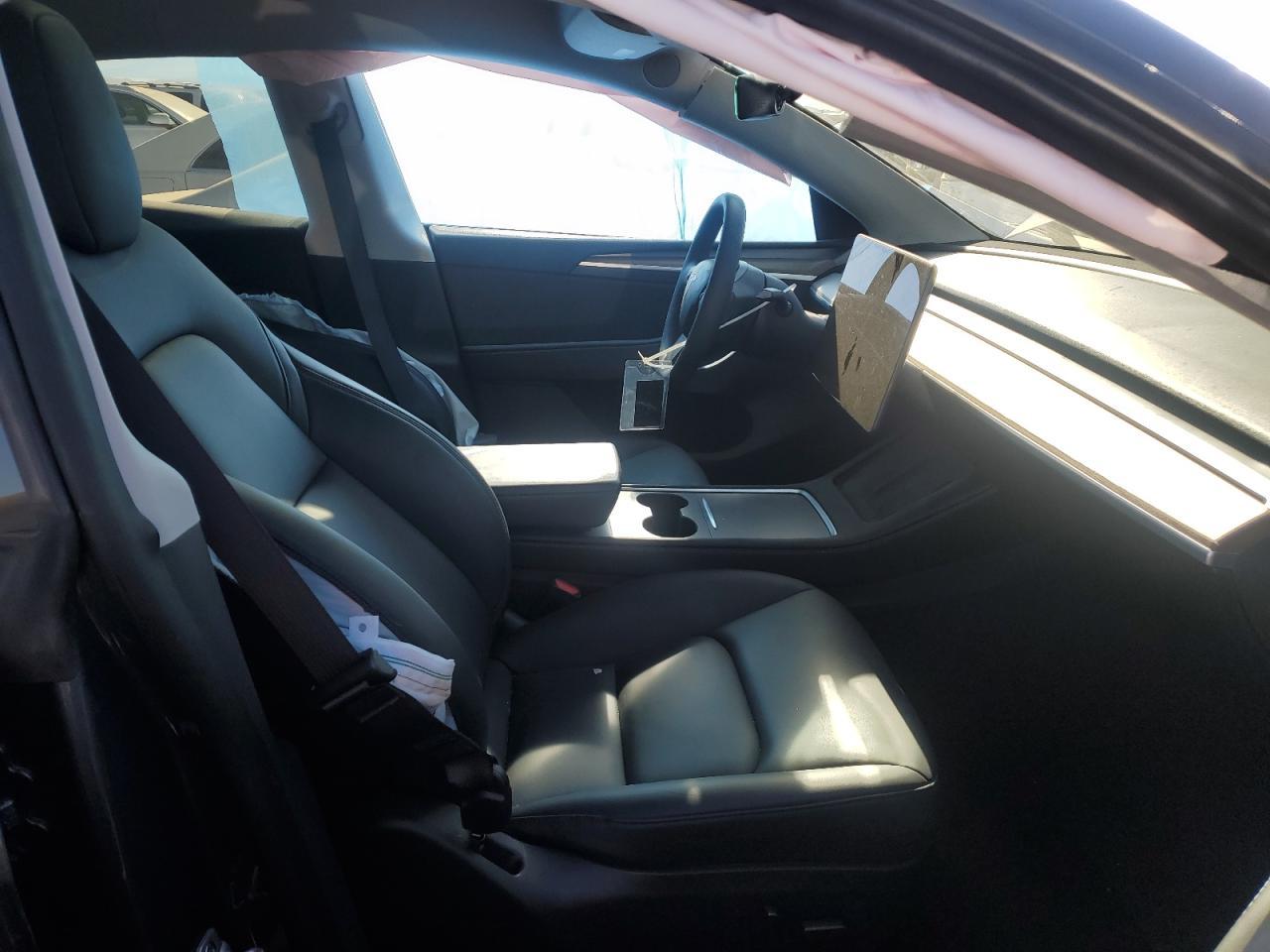 2023 Tesla Model Y - Фото 7