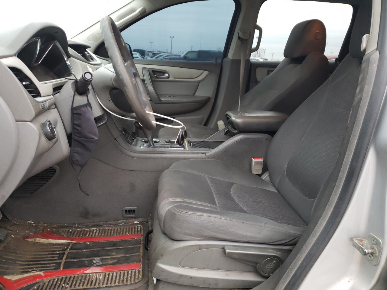 2017 Chevrolet Traverse Ls - Image 7