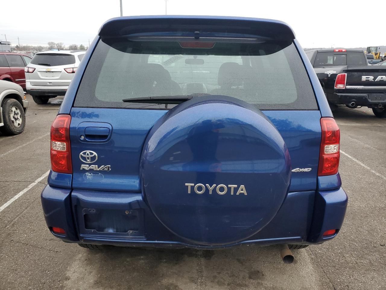 2005 Toyota Rav4 - Фото 6