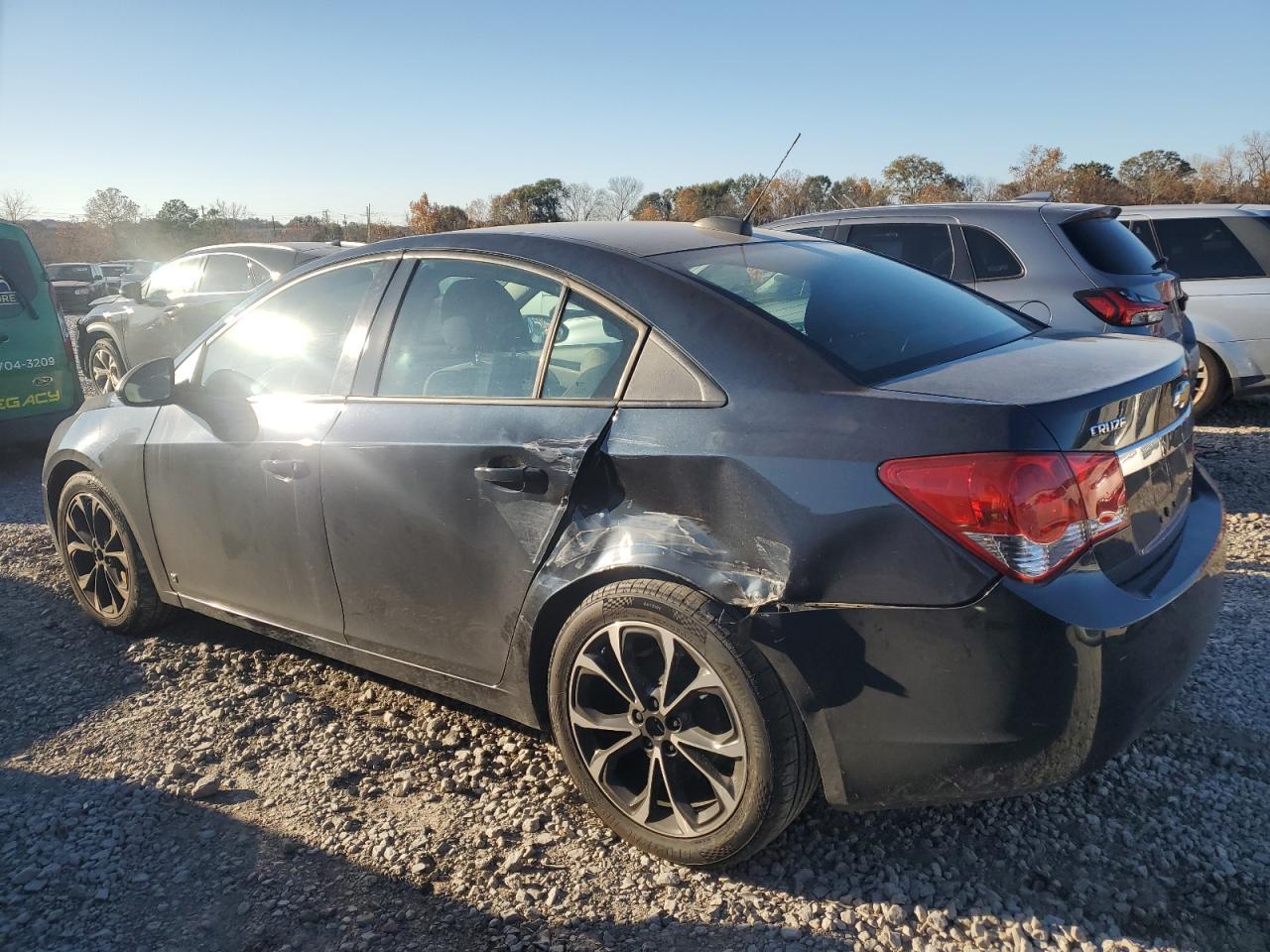 2015 Chevrolet Cruze Ls - Фото 2