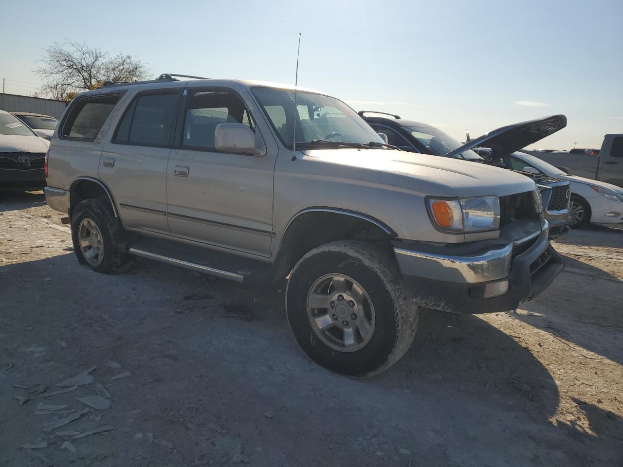 2000 Toyota 4Runner Sr5 - Image 4