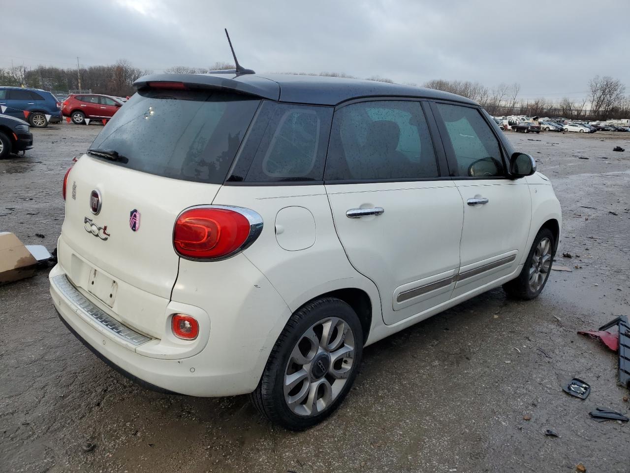 2014 Fiat 500L Lounge - Фото 3