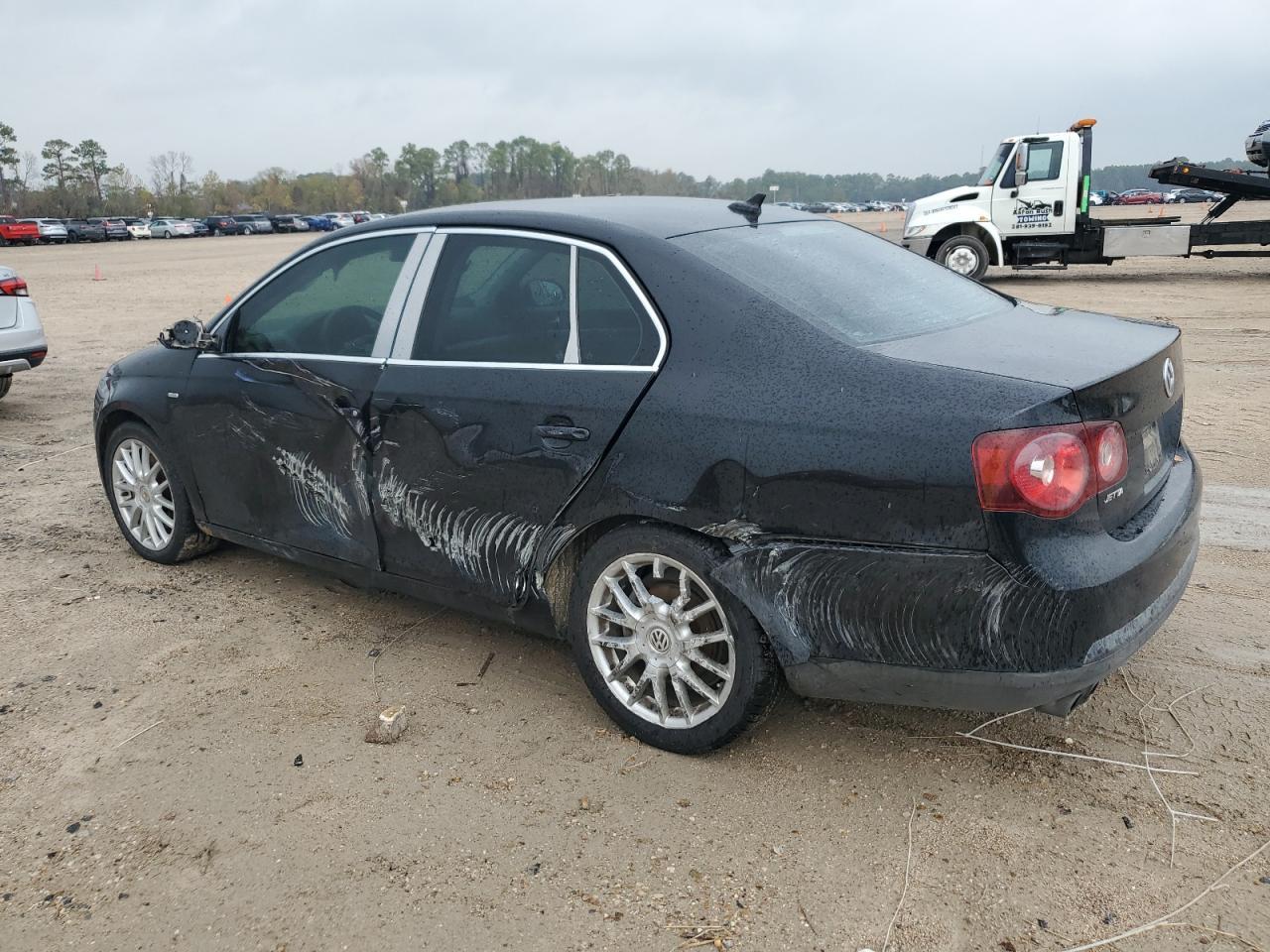 2009 Volkswagen Jetta Wolfsburg - Фото 2