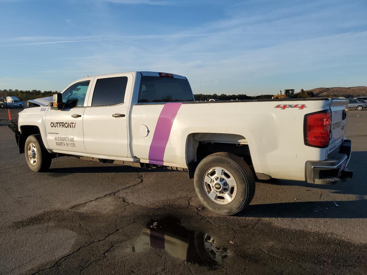 2017 Chevrolet Silverado K2500 Heavy Duty - Image 2