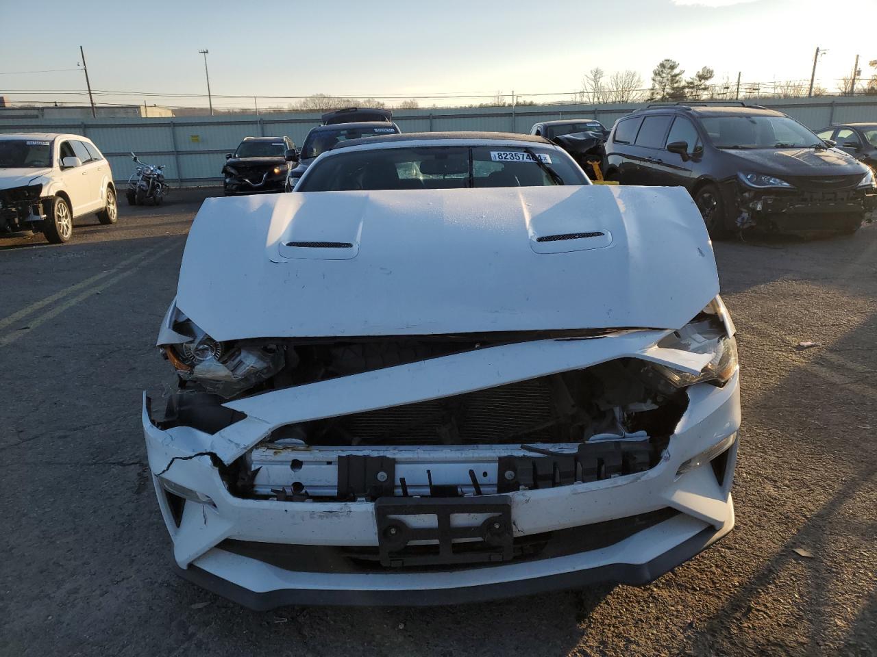 2020 Ford Mustang - Фото 5