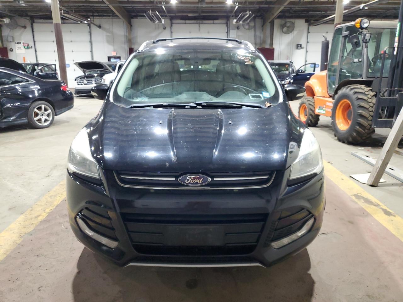 2016 Ford Escape Titanium - Фото 5