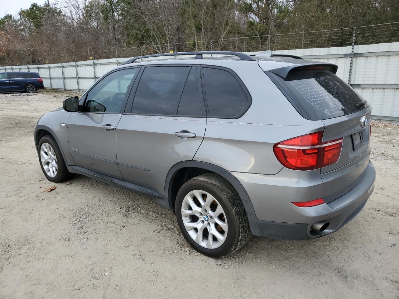 2012 BMW X5 xDrive35I - Image 2