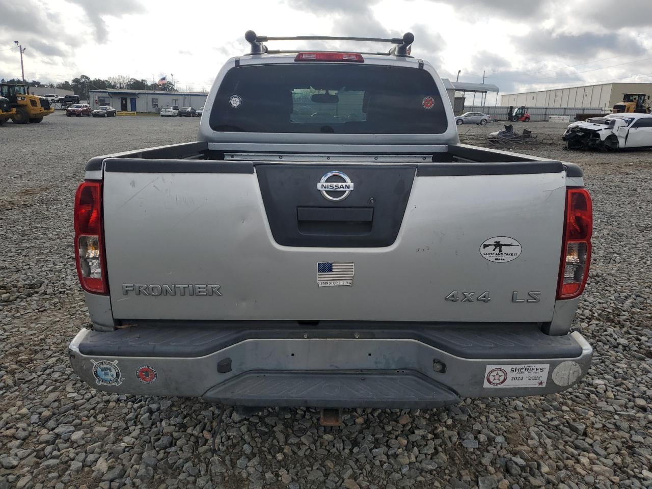 2012 Nissan Frontier S - Image 6