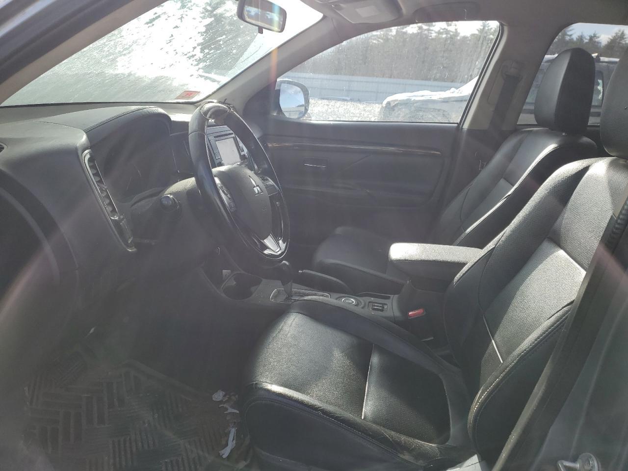 2016 Mitsubishi Outlander Se - Фото 7