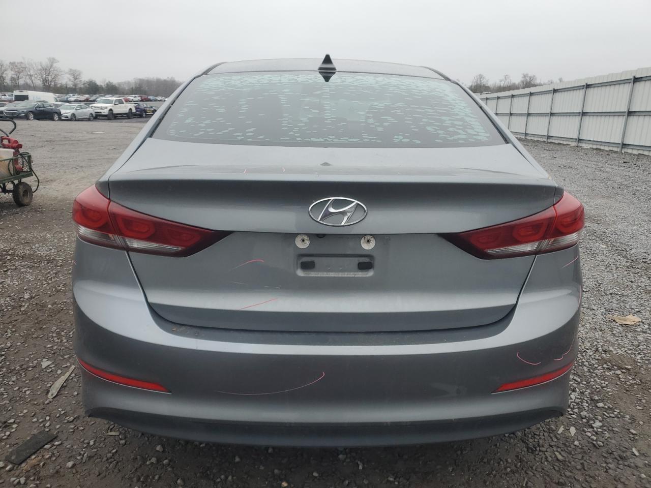 2017 Hyundai Elantra Se - Image 6