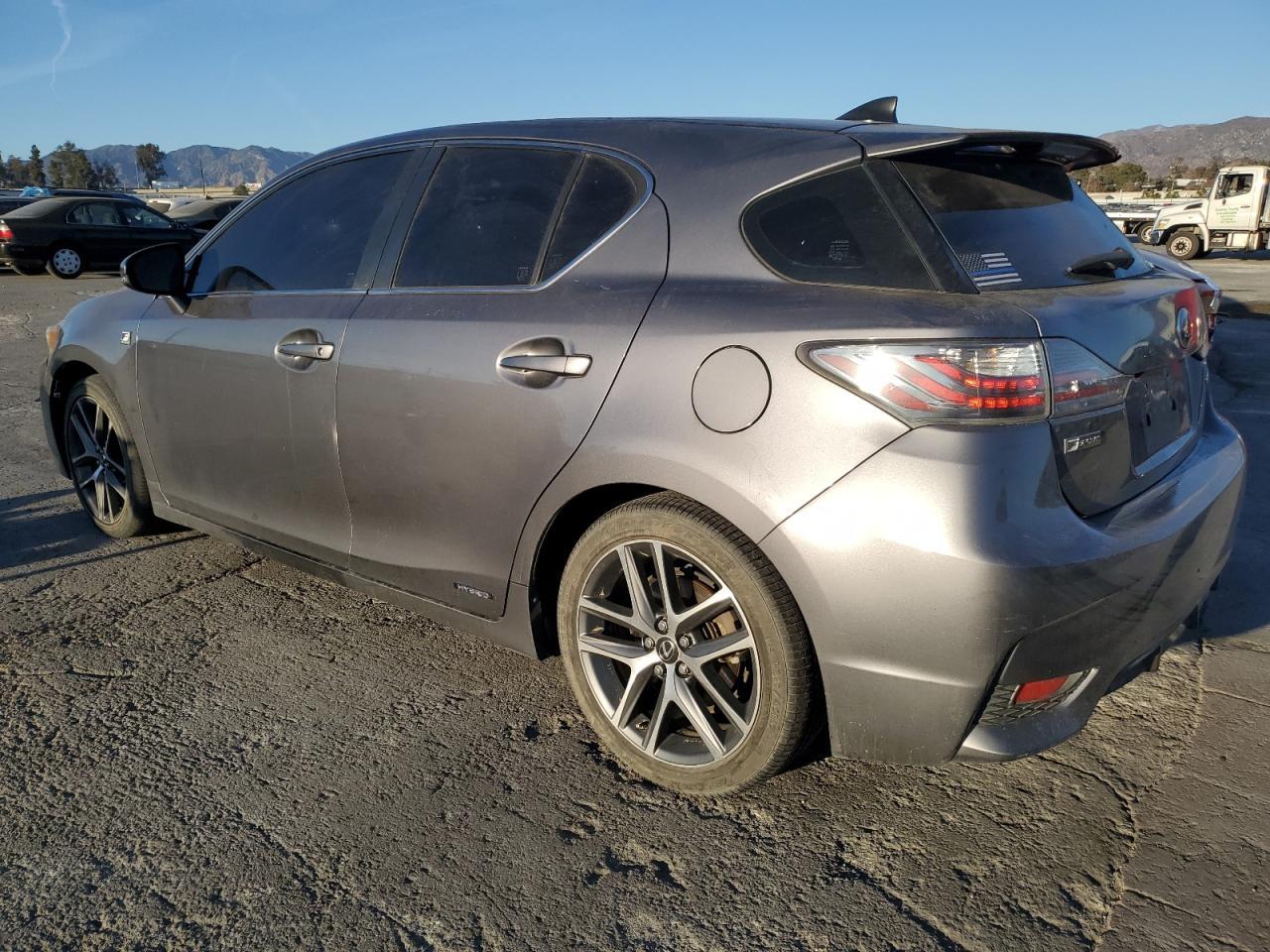 2015 Lexus Ct 200 - Фото 2