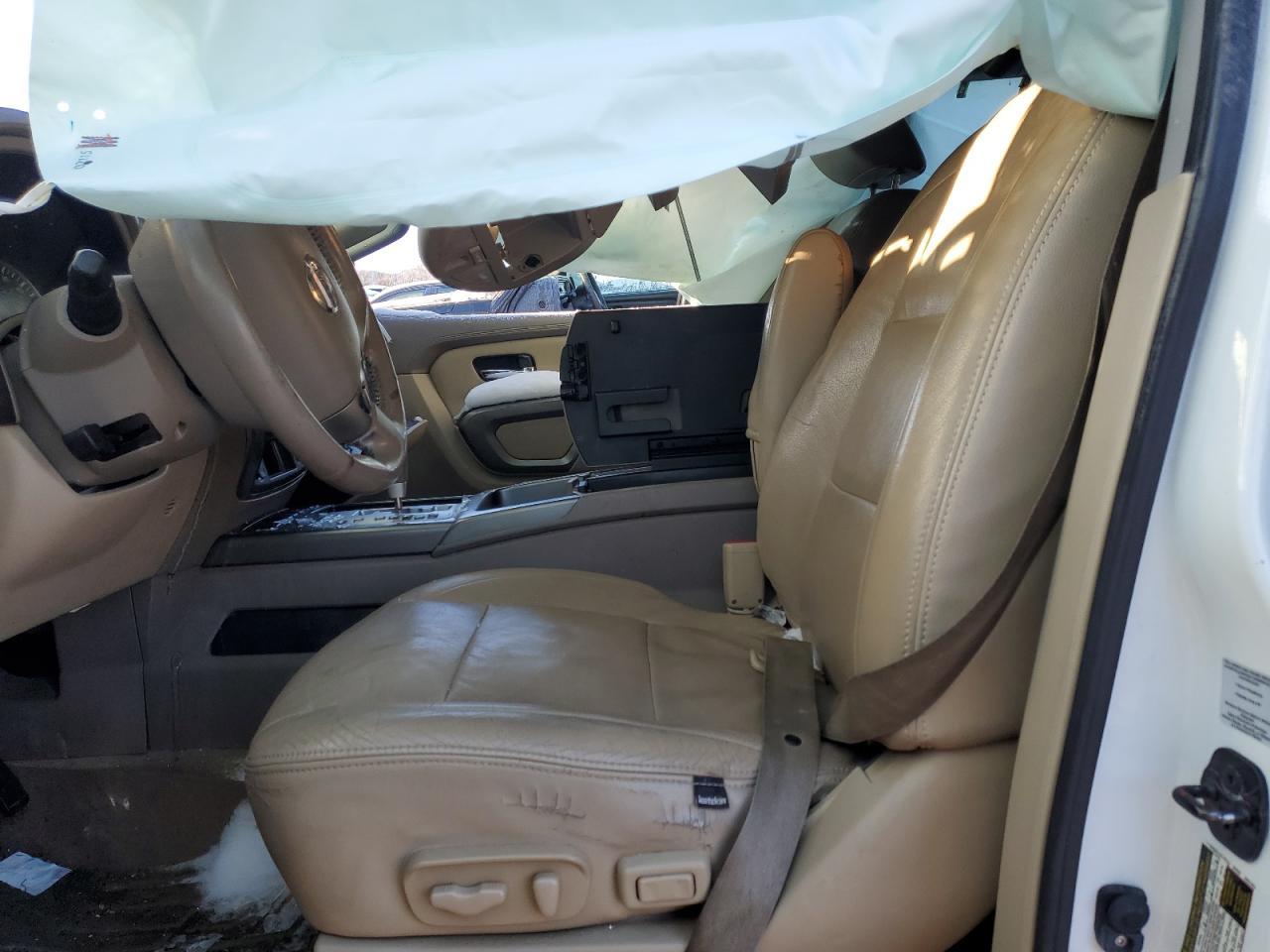 2015 Nissan Armada Sv - Фото 7