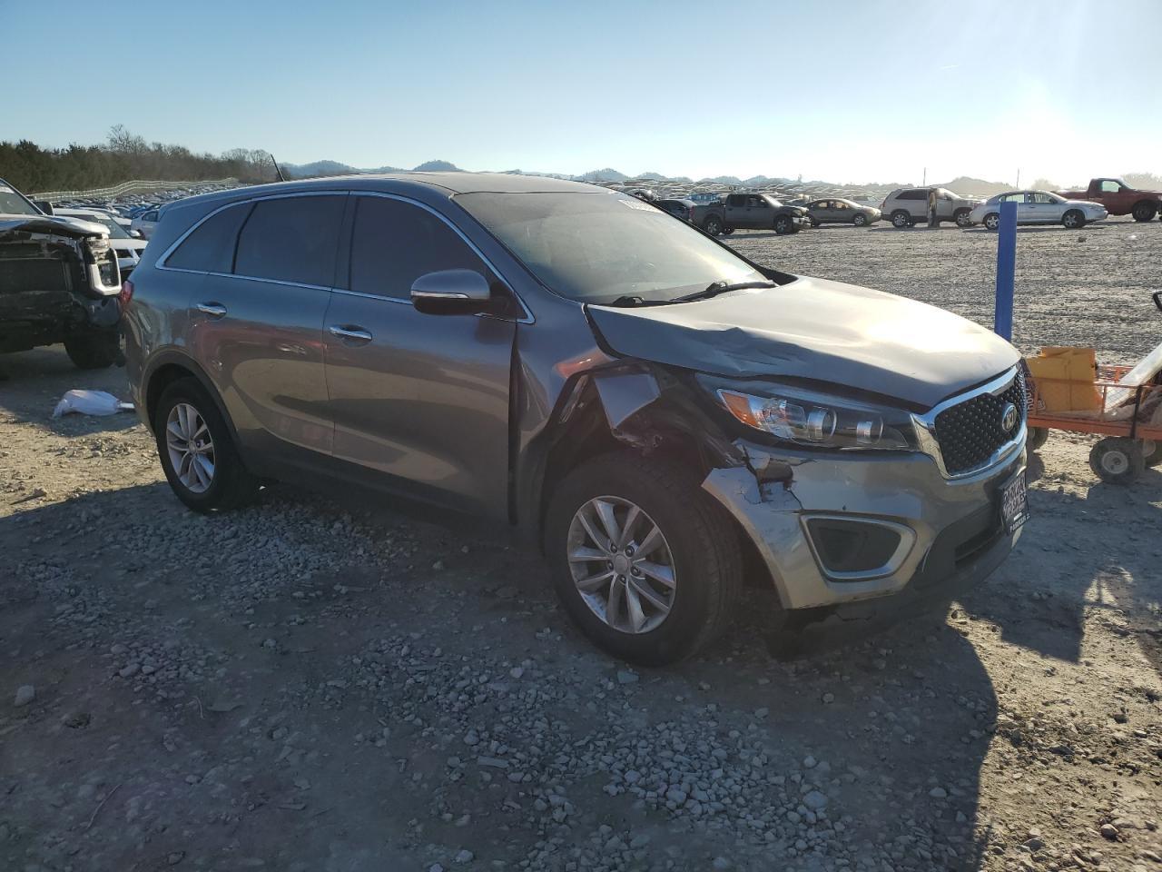 2017 Kia Sorento Lx - Фото 4
