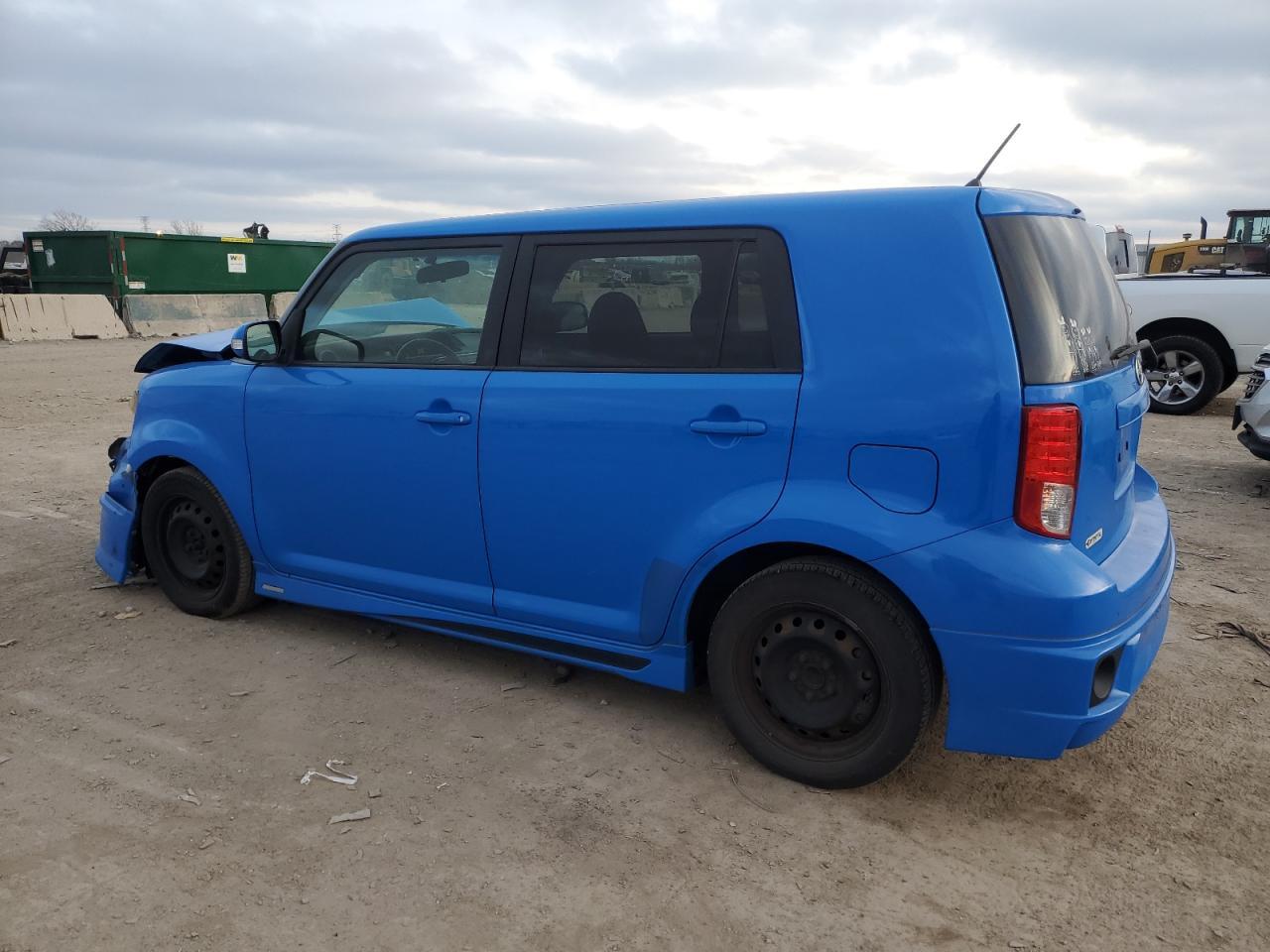 2011 Toyota Scion Xb - Фото 2