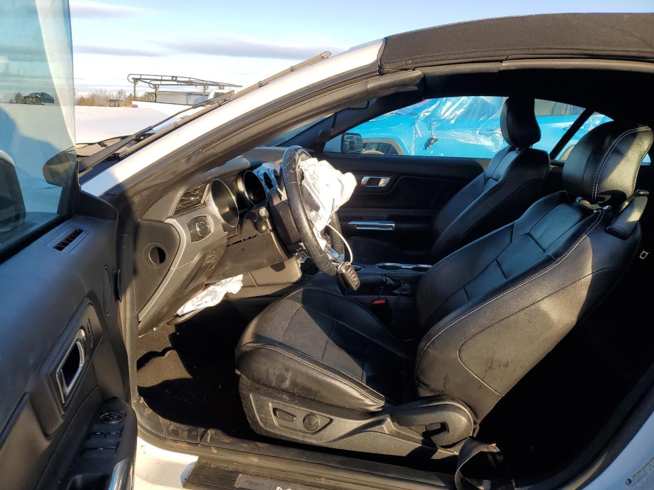 2020 Ford Mustang - Фото 7