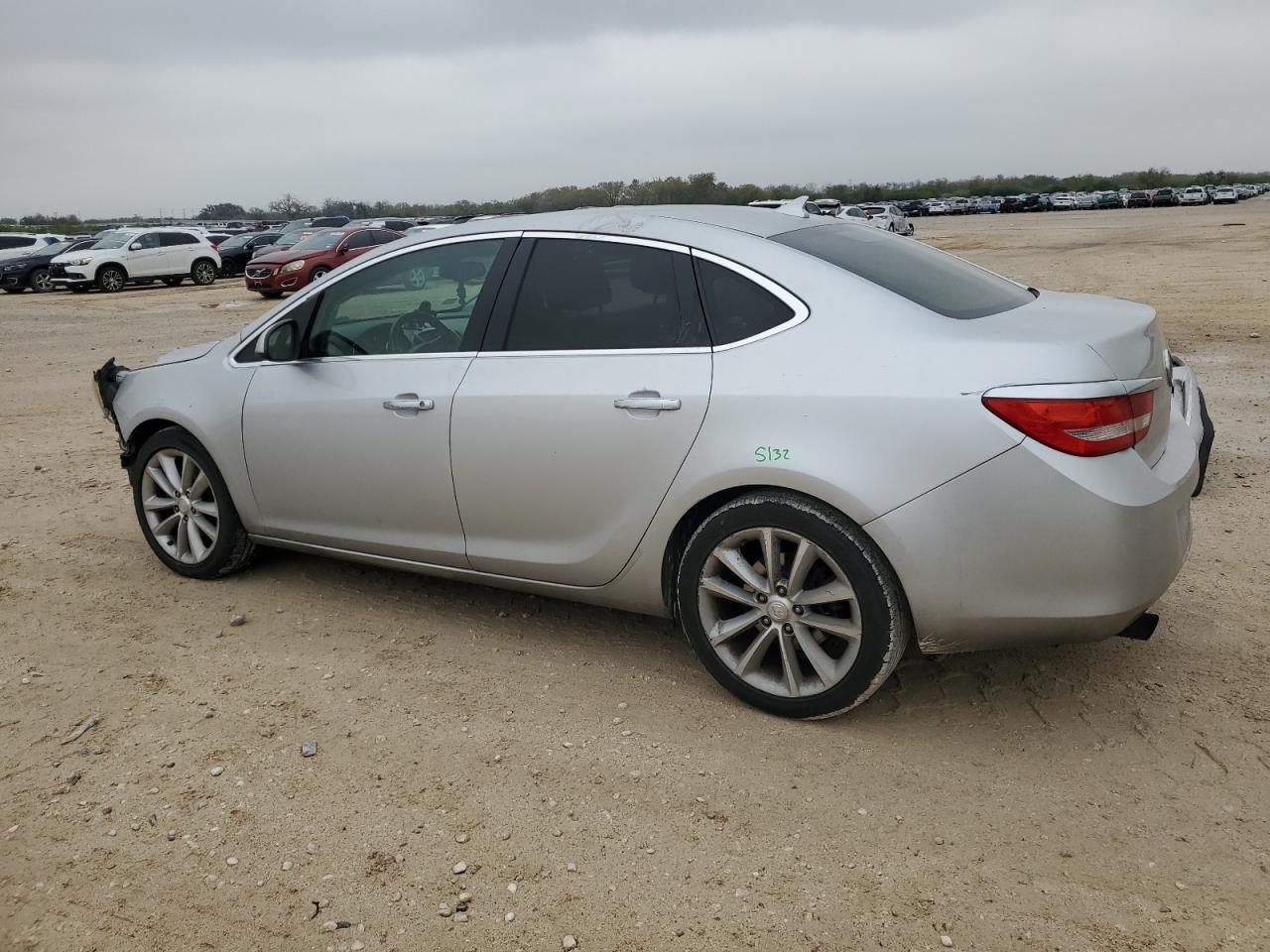 2012 Buick Verano - Фото 2