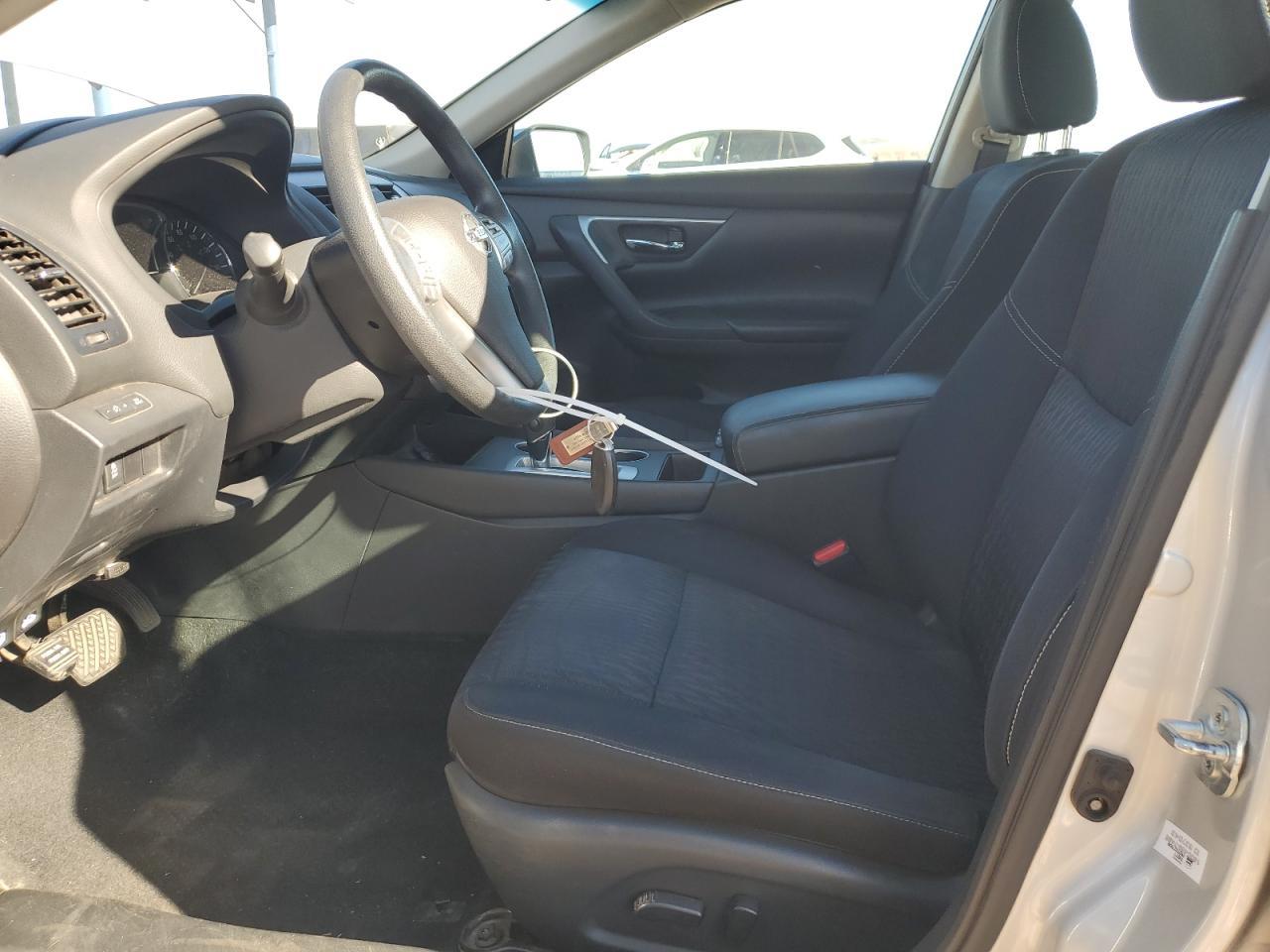 2017 Nissan Altima 2.5 - Фото 7