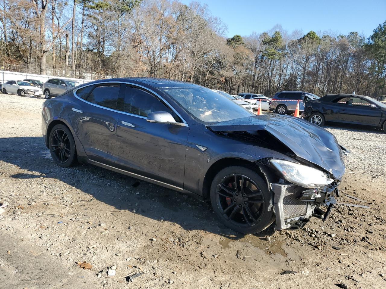 2016 Tesla Model S - Фото 4