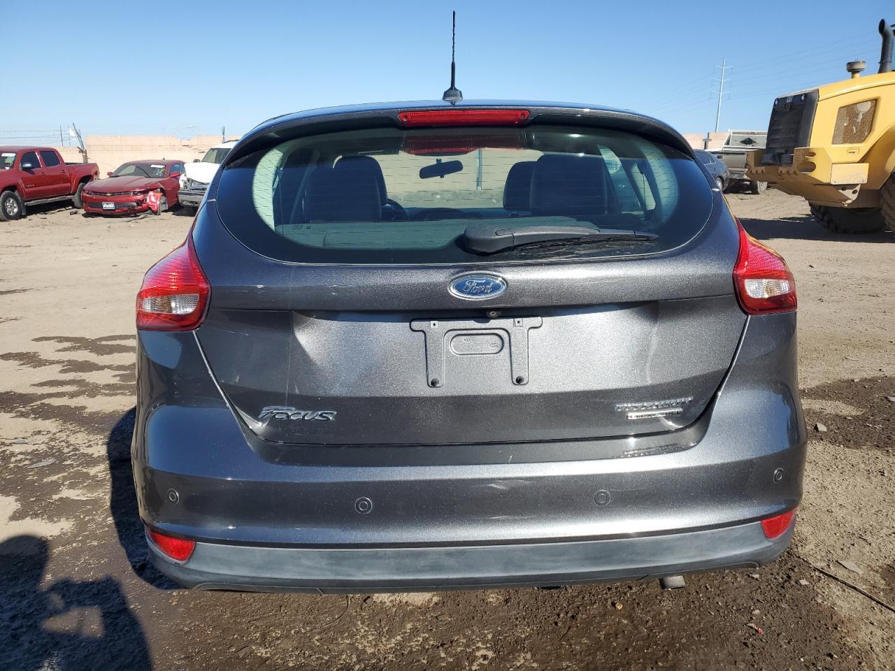 2015 Ford Focus Titanium - Image 6