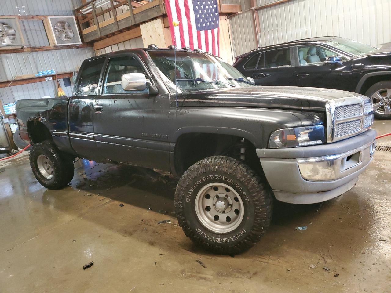 1997 Dodge Ram 1500 - Фото 4