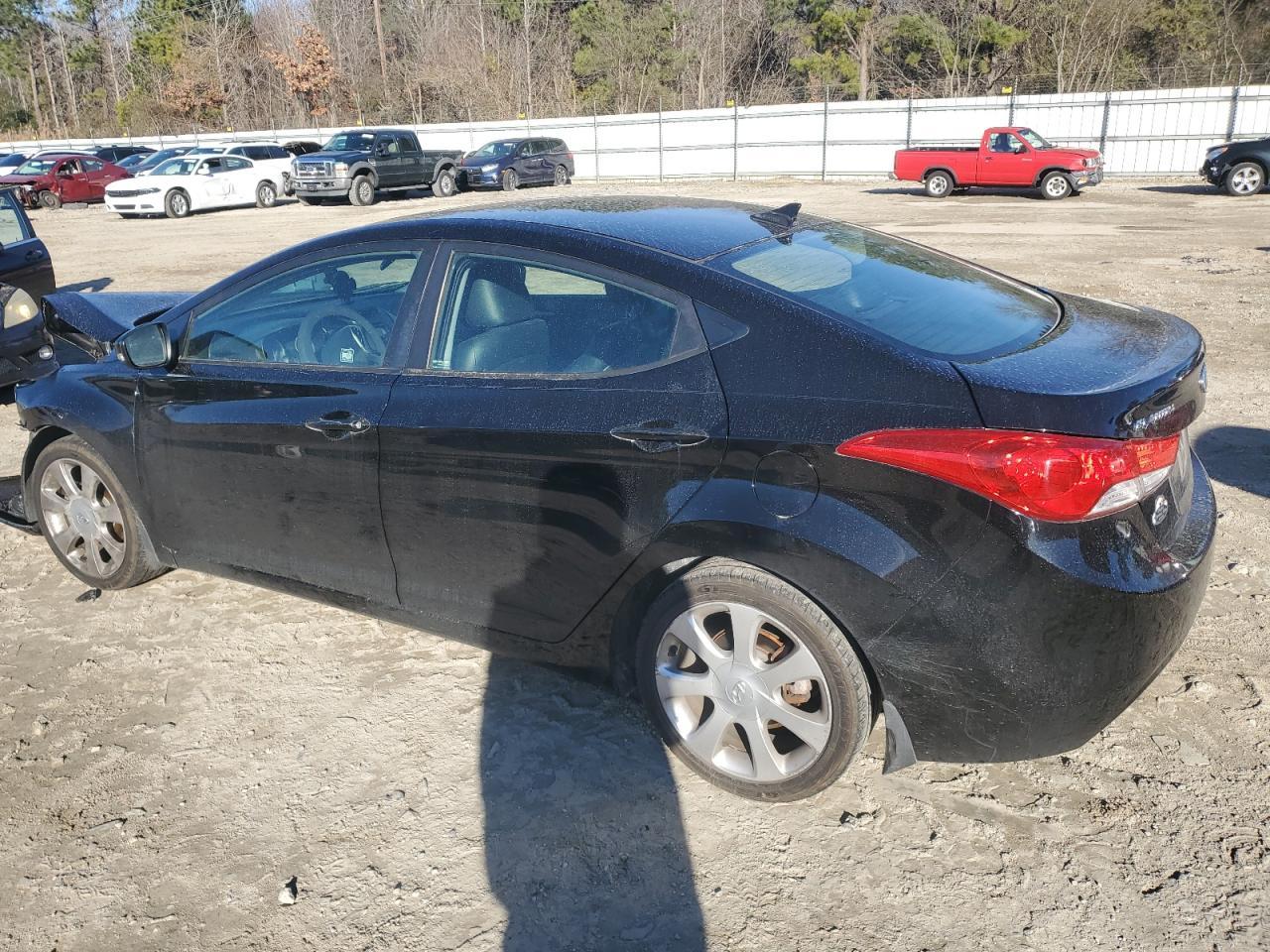 2013 Hyundai Elantra Gls - Фото 2