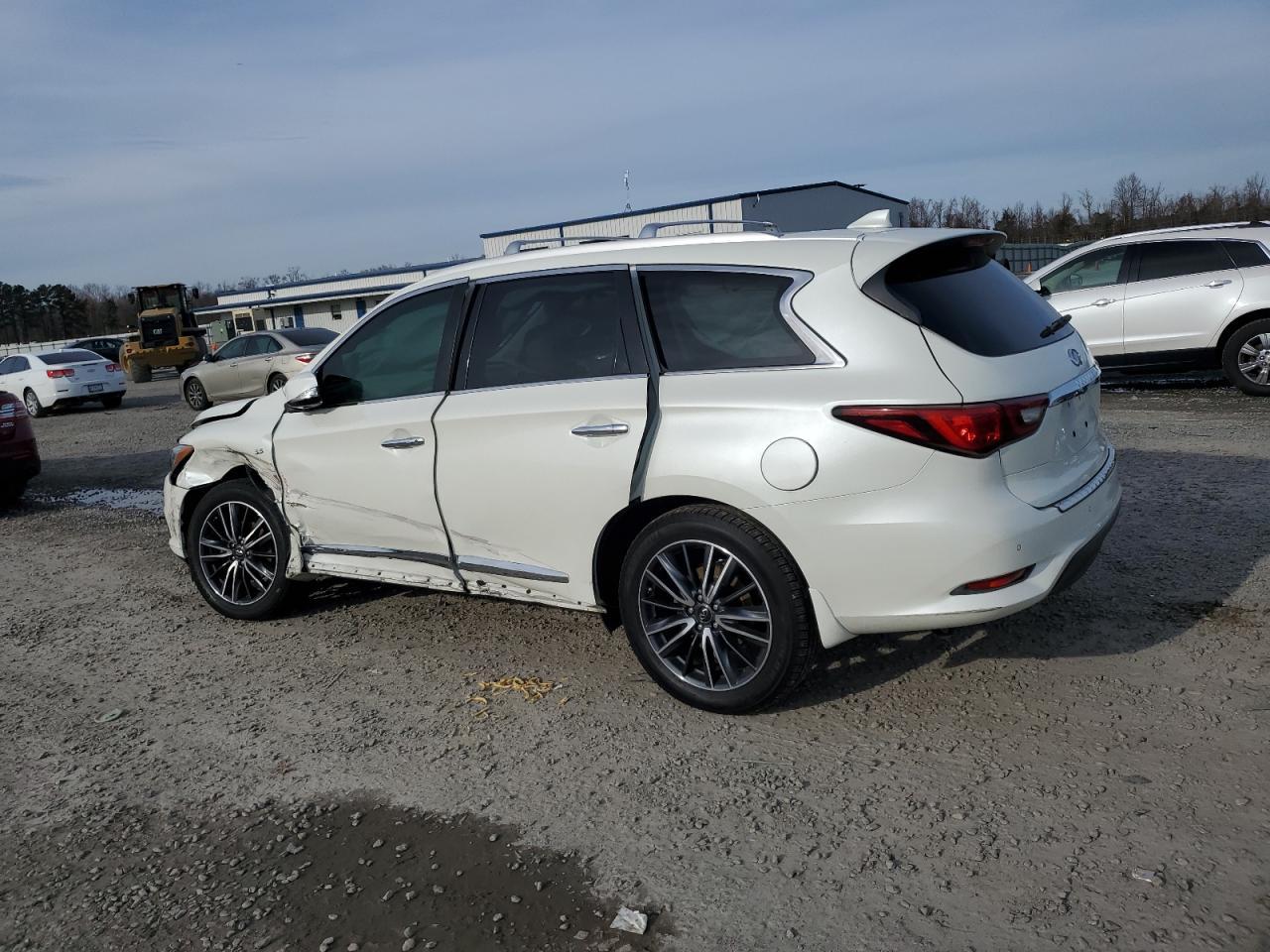 2018 Infiniti Qx60 - Image 2