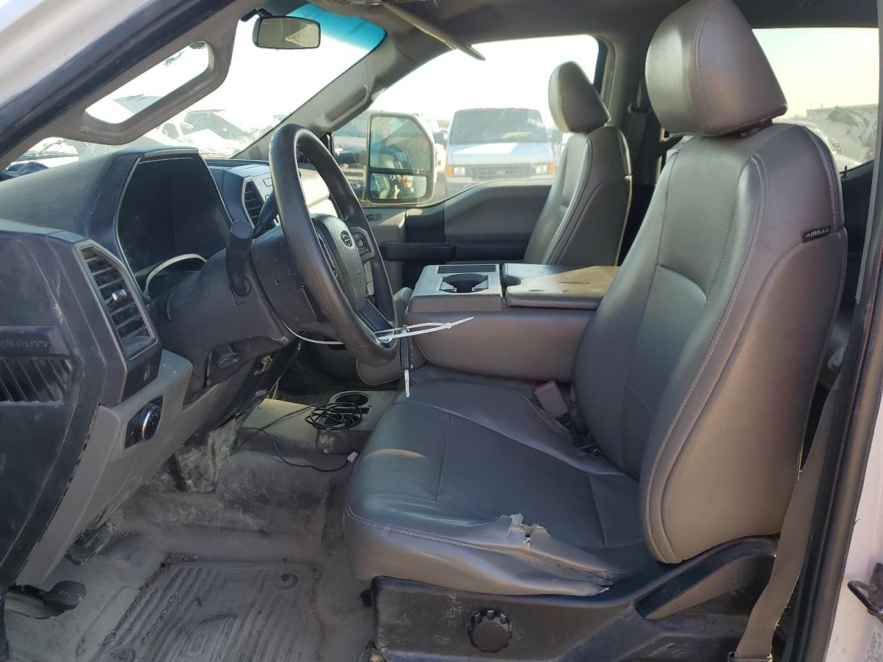 2019 Ford F250 Super Duty - Фото 7