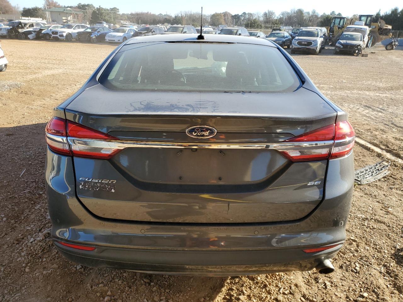 2017 Ford Fusion Se - Фото 6