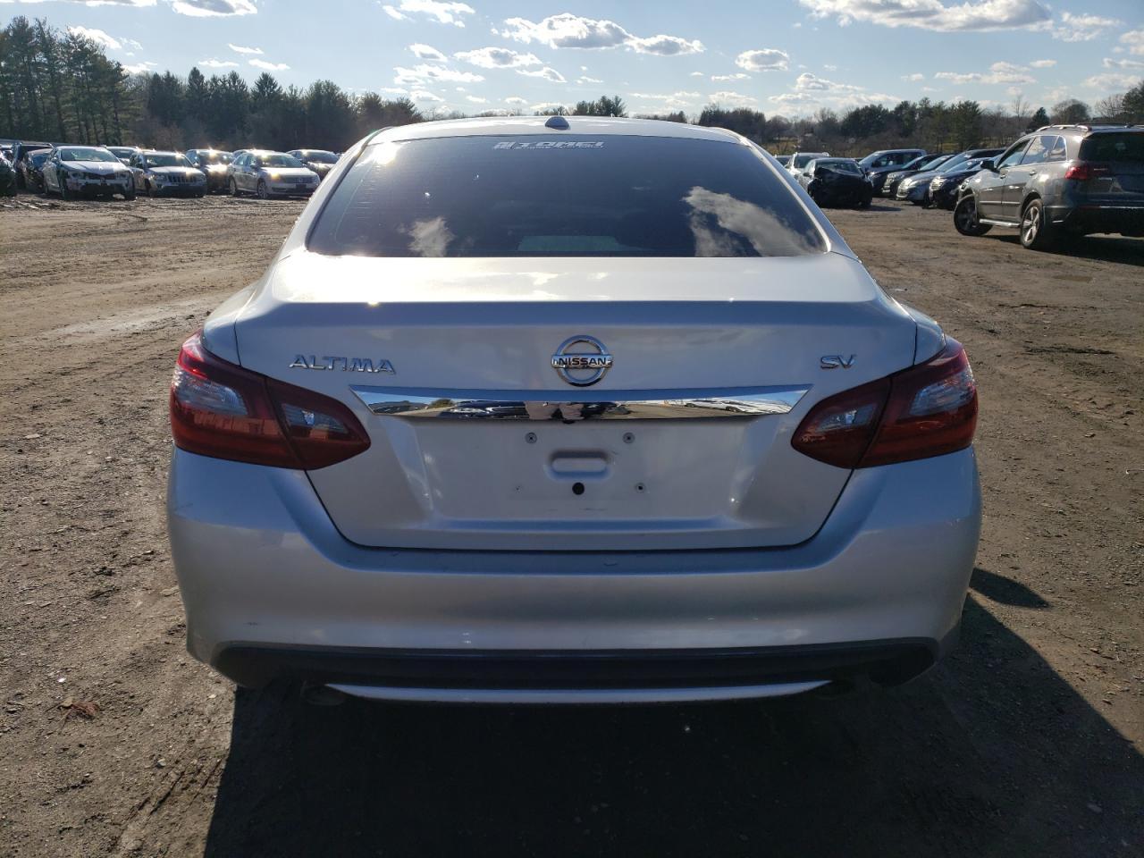 2018 Nissan Altima 2.5 - Фото 6