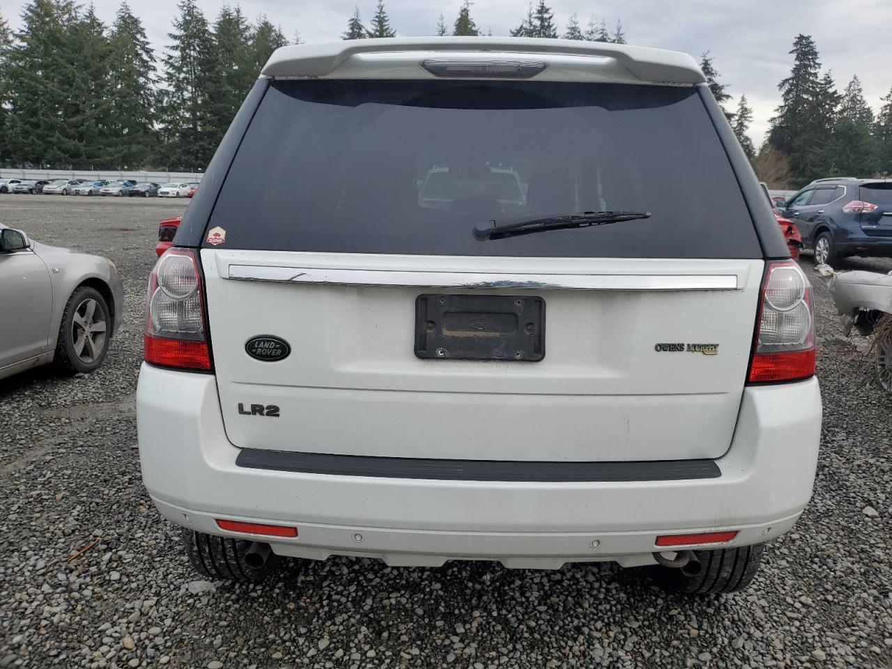 2012 Land Rover Lr2 Hse - Image 6