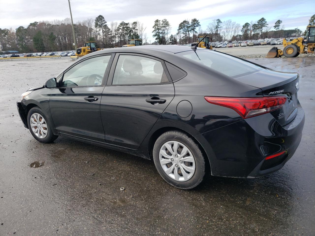 2020 Hyundai Accent Se - Image 2