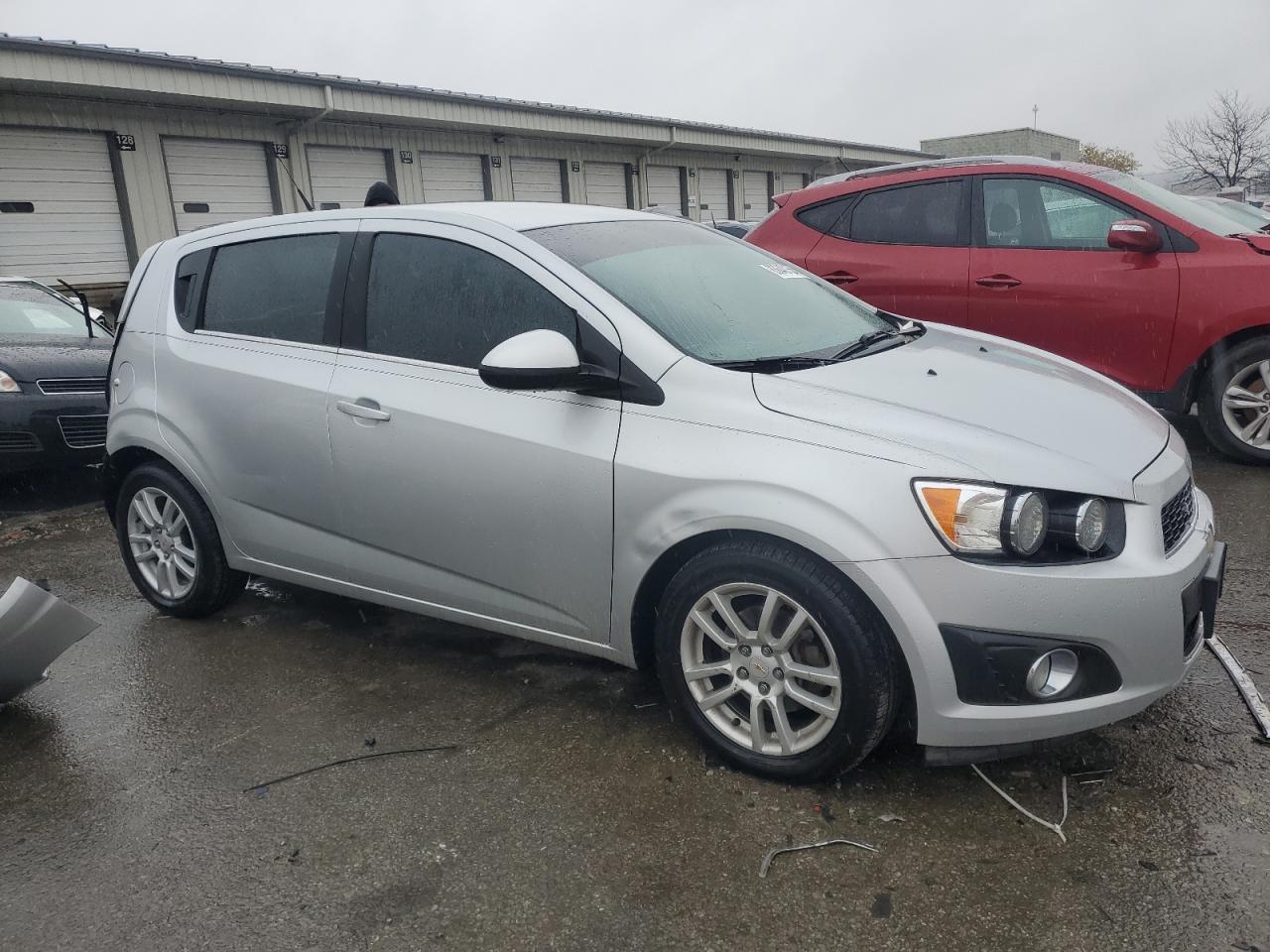2012 Chevrolet Sonic Lt - Фото 4
