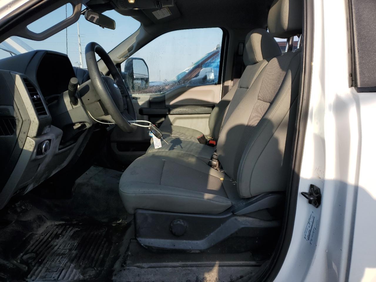 2022 Ford F250 Super Duty - Image 7