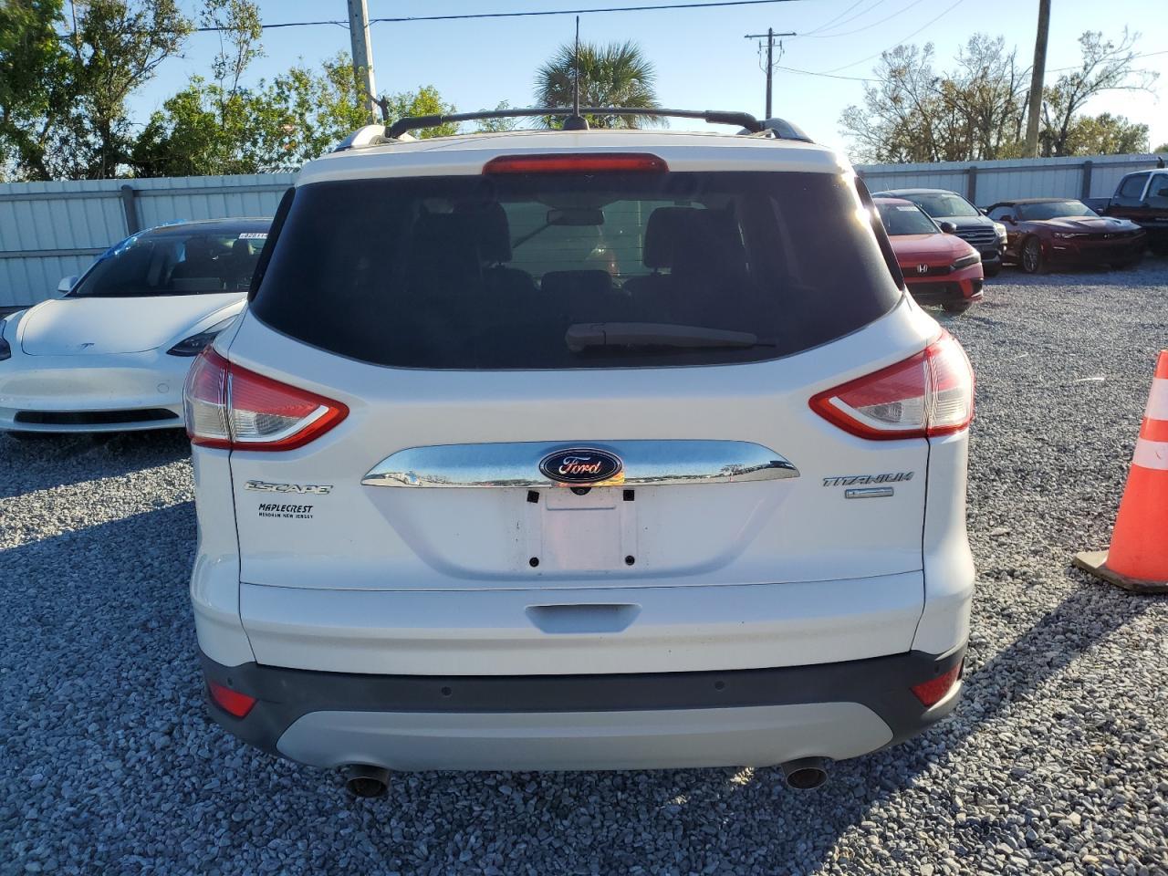 2015 Ford Escape Titanium - Image 6
