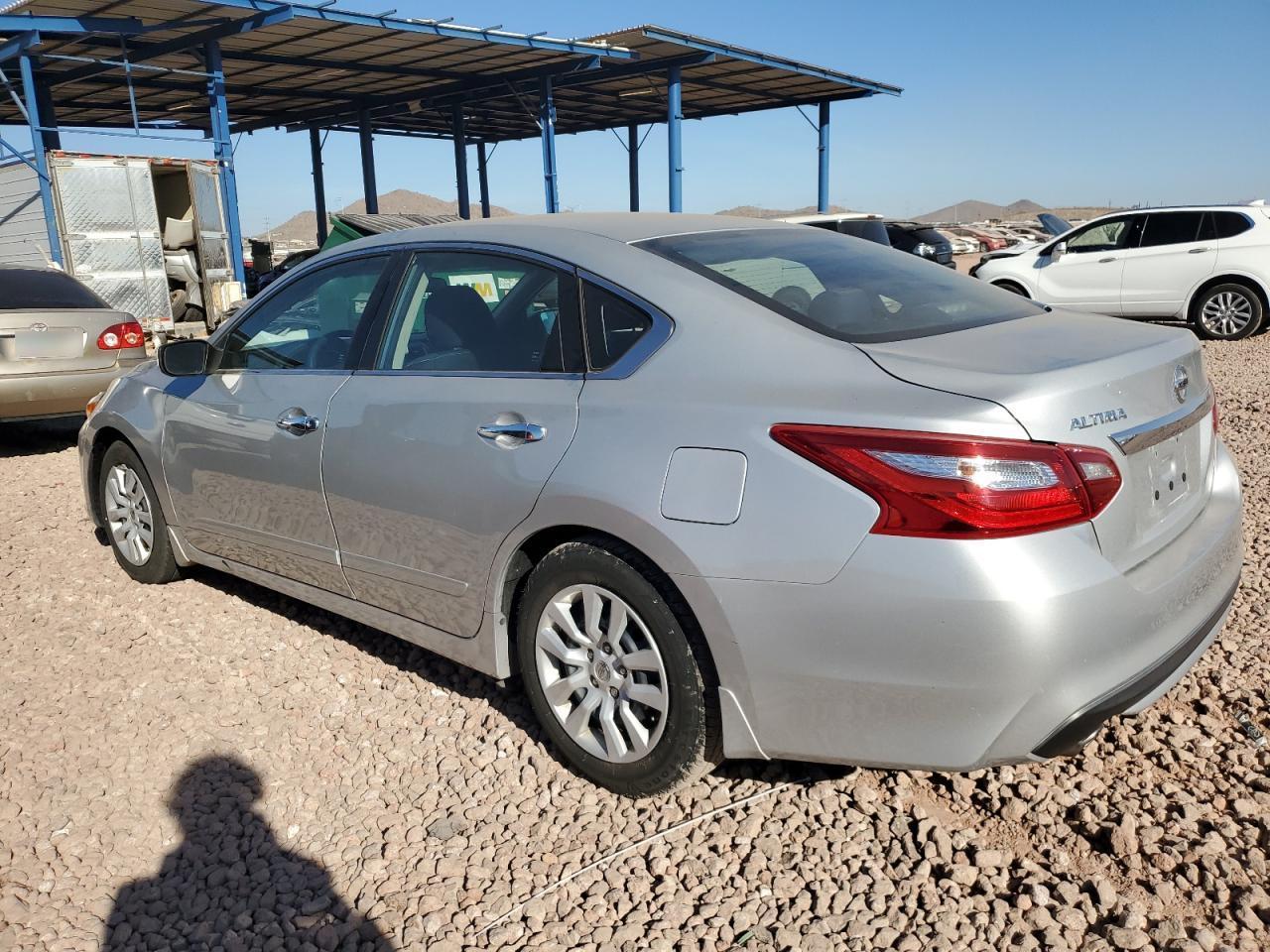 2017 Nissan Altima 2.5 - Фото 2