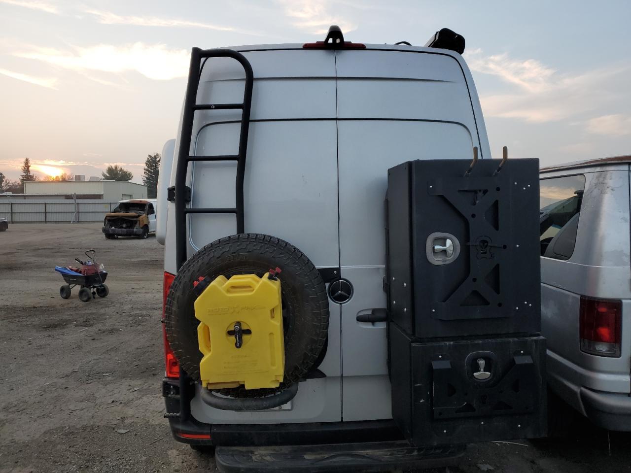 2020 Mercedes-Benz Sprinter 2500 - Image 6