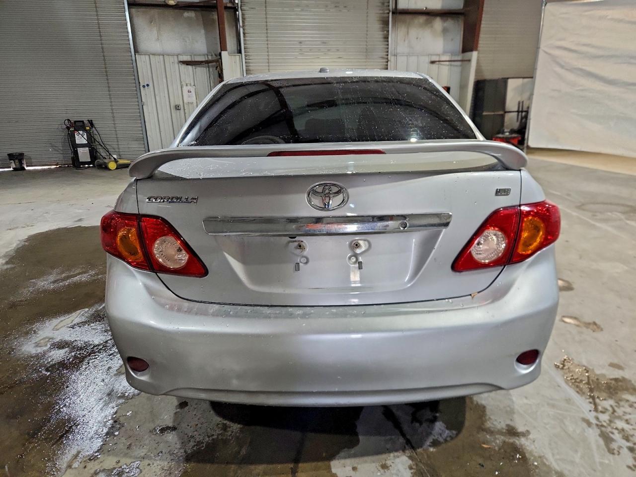 2009 Toyota Corolla Le - Image 6