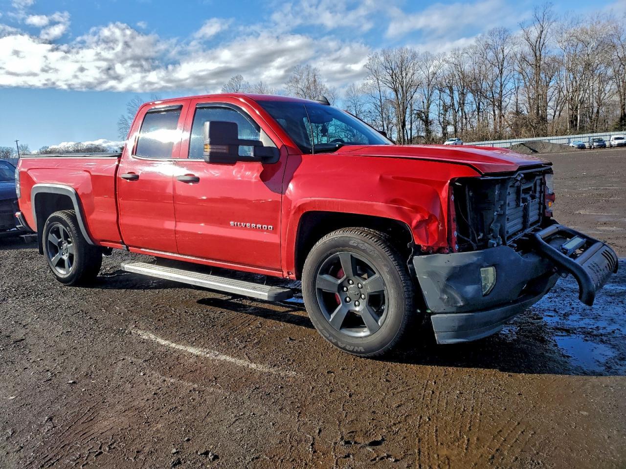 2017 Chevrolet Silverado C1500 Custom - Фото 4