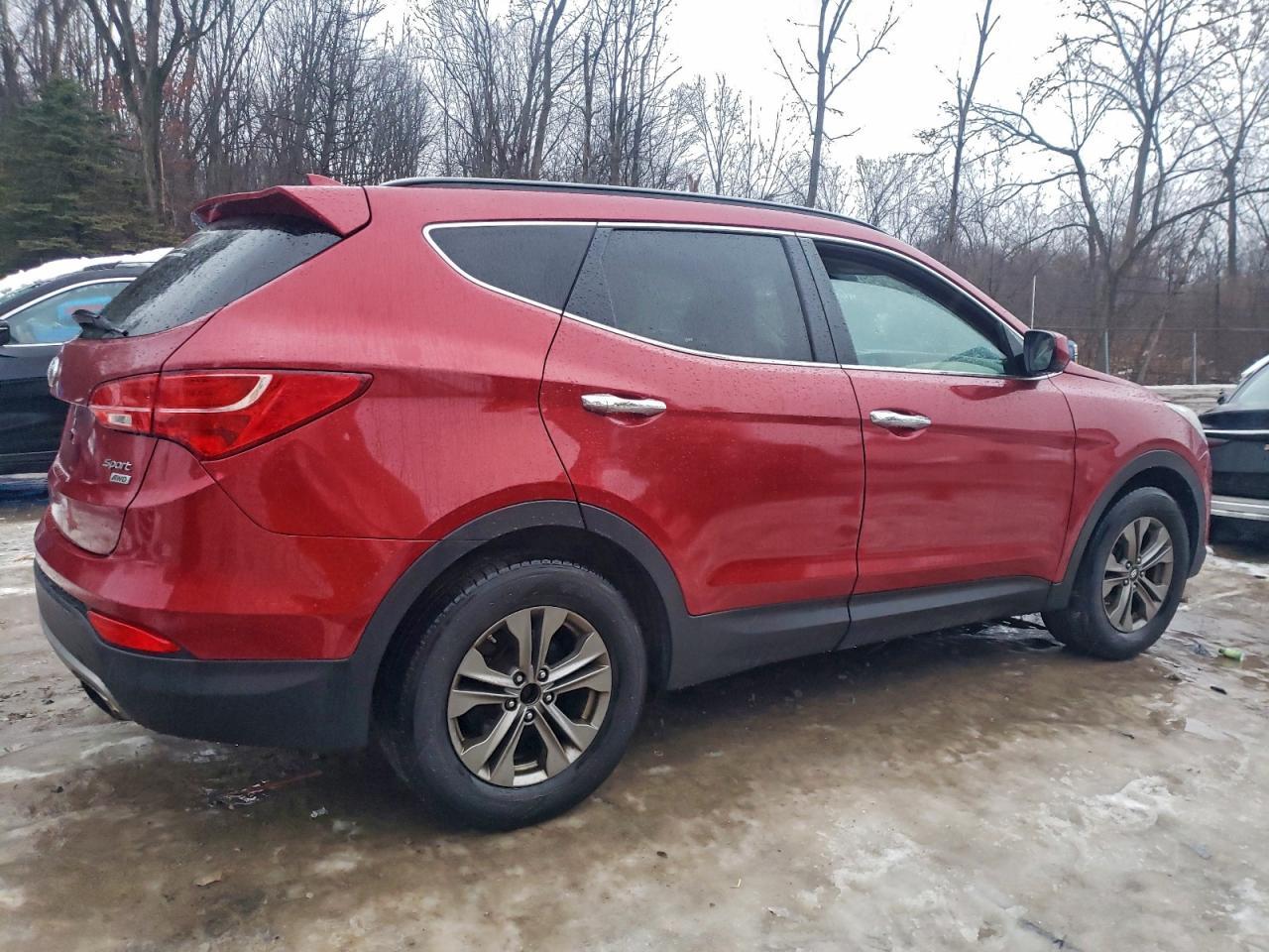 2016 Hyundai Santa Fe Sport - Image 3