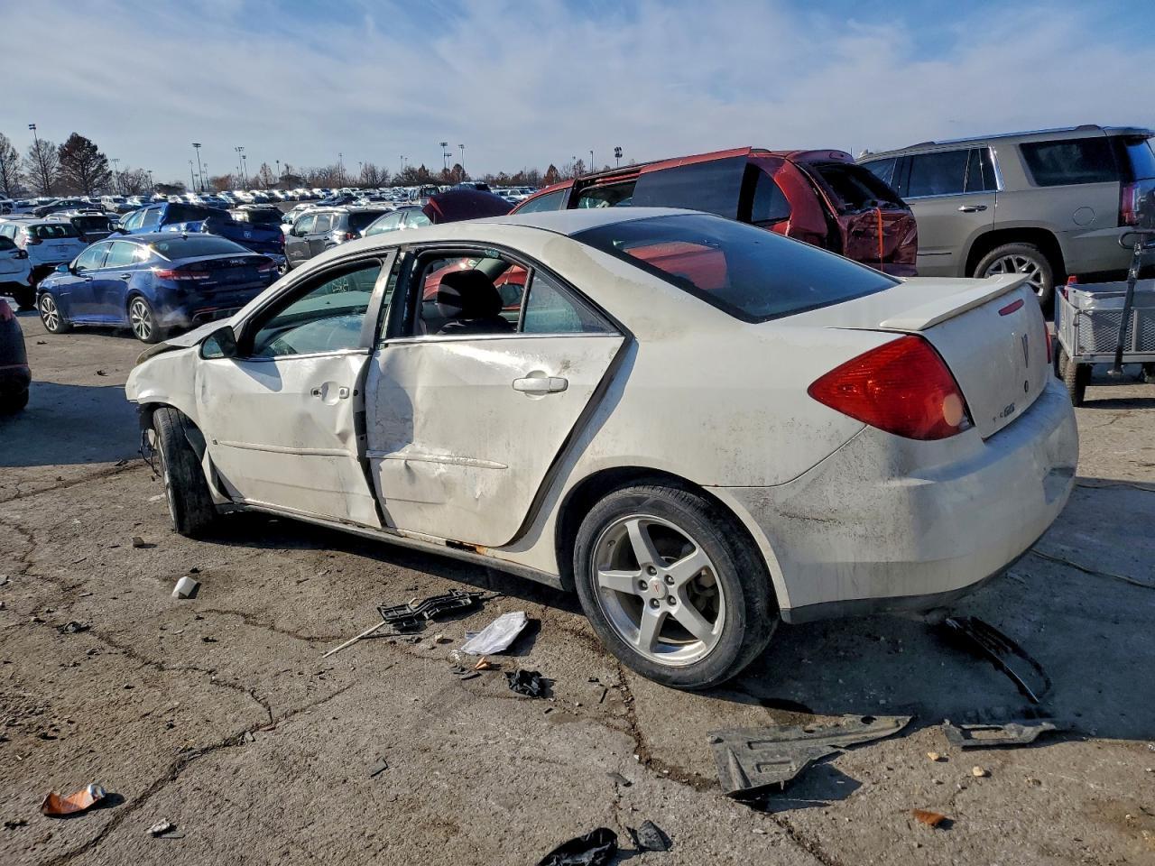 2008 Pontiac G6 Base - Фото 2