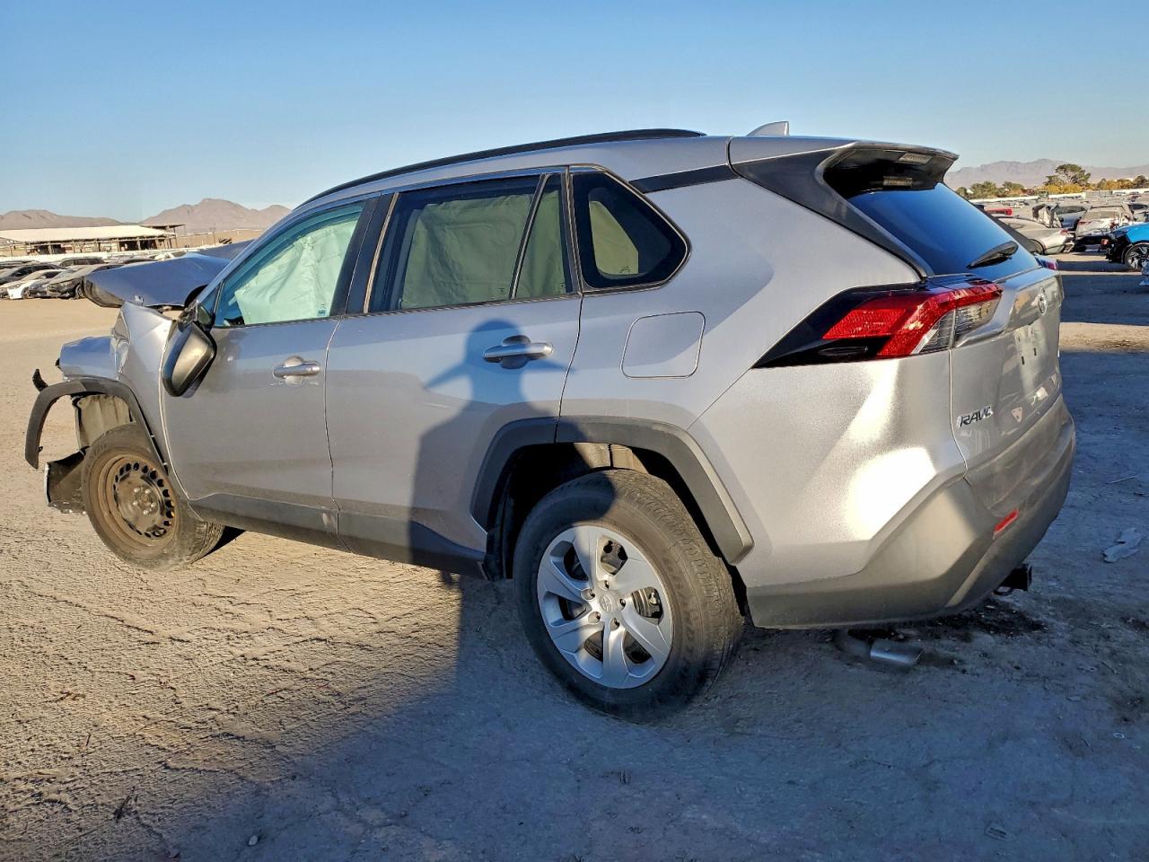2019 Toyota Rav4 Le - Фото 2