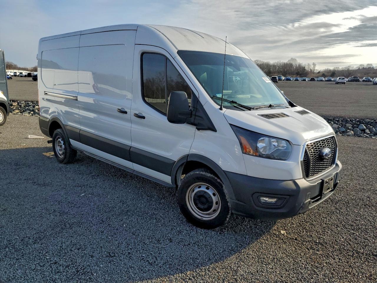 2022 Ford Transit T-250 - Image 4