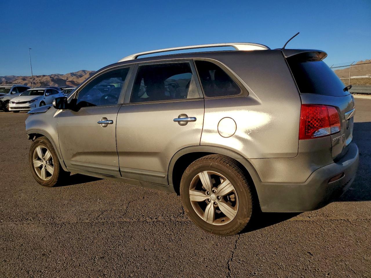 2012 Kia Sorento Ex - Фото 2