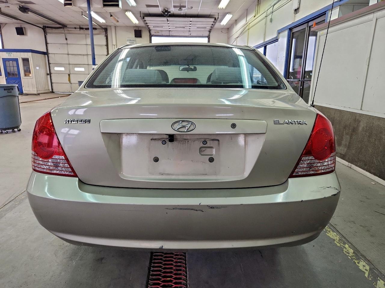 2005 Hyundai Elantra Gls - Image 6