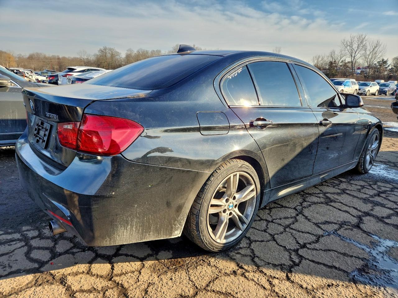 2013 BMW 335 Xi - Фото 3