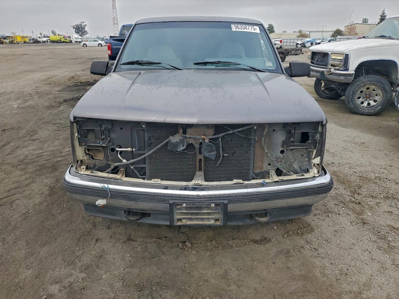 1992 Chevrolet Gmt-400 C1500 - Image 5