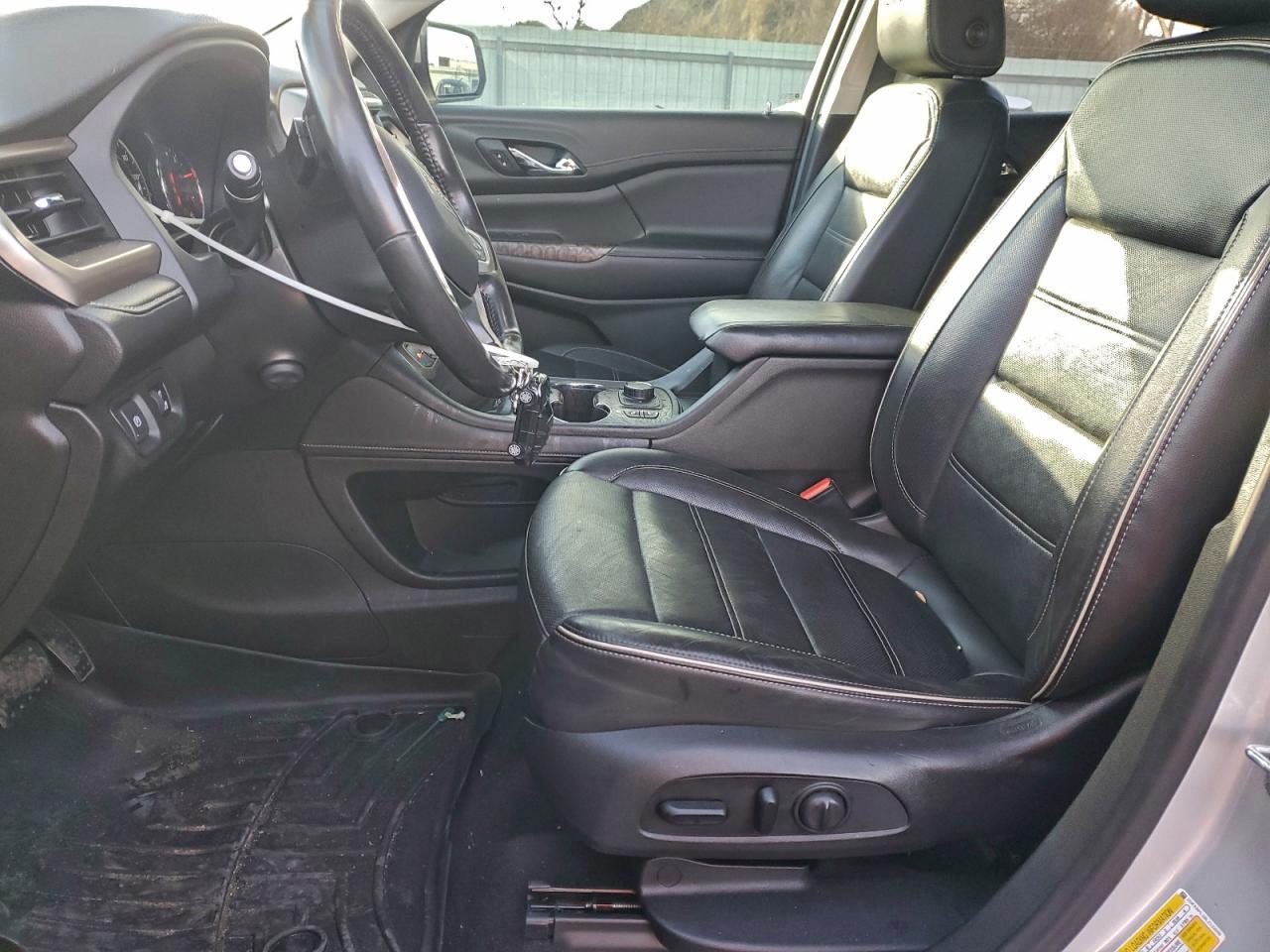 2020 GMC Acadia Denali - Фото 7