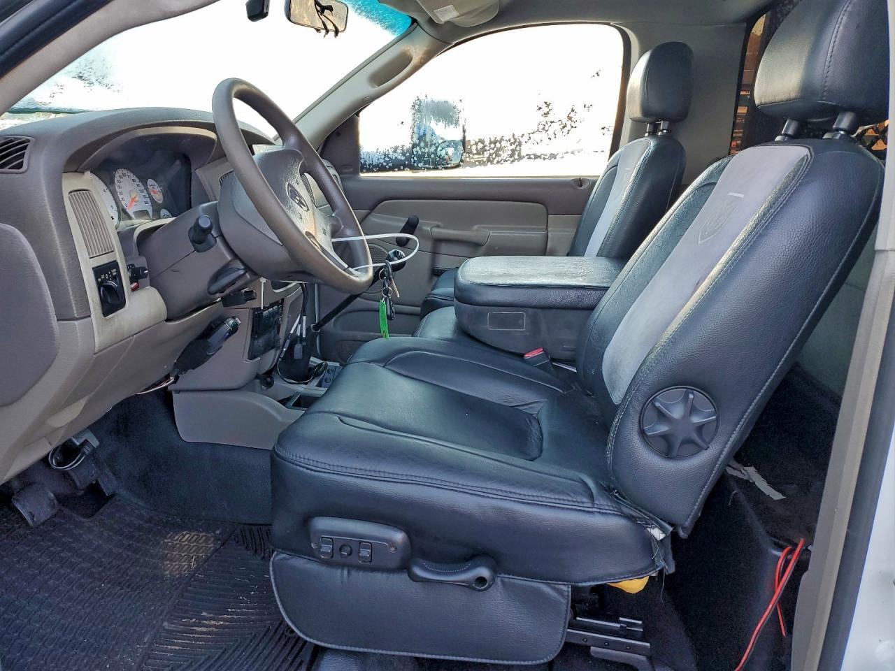 2003 Dodge Ram 3500 Flatbed Truck - Фото 7